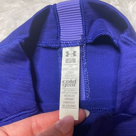 Under Armour Womans Medium Fitted Long Sleeve Coldgear Shirt Top Athletic Purple - Picture 4 of 10